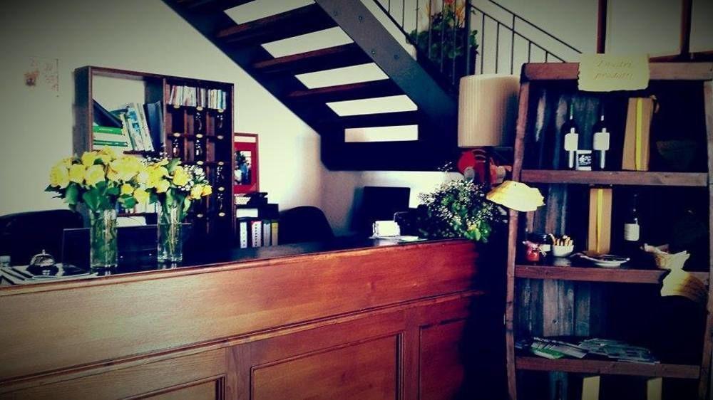 דירות וולטה מנטובנה Agriturismo Cascina Boschi מראה חיצוני תמונה