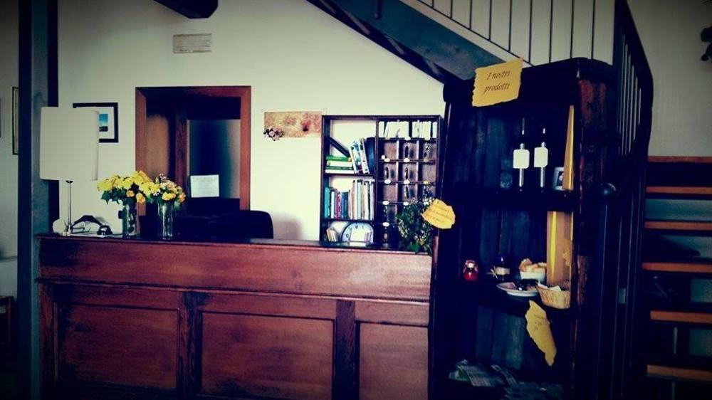 דירות וולטה מנטובנה Agriturismo Cascina Boschi מראה חיצוני תמונה