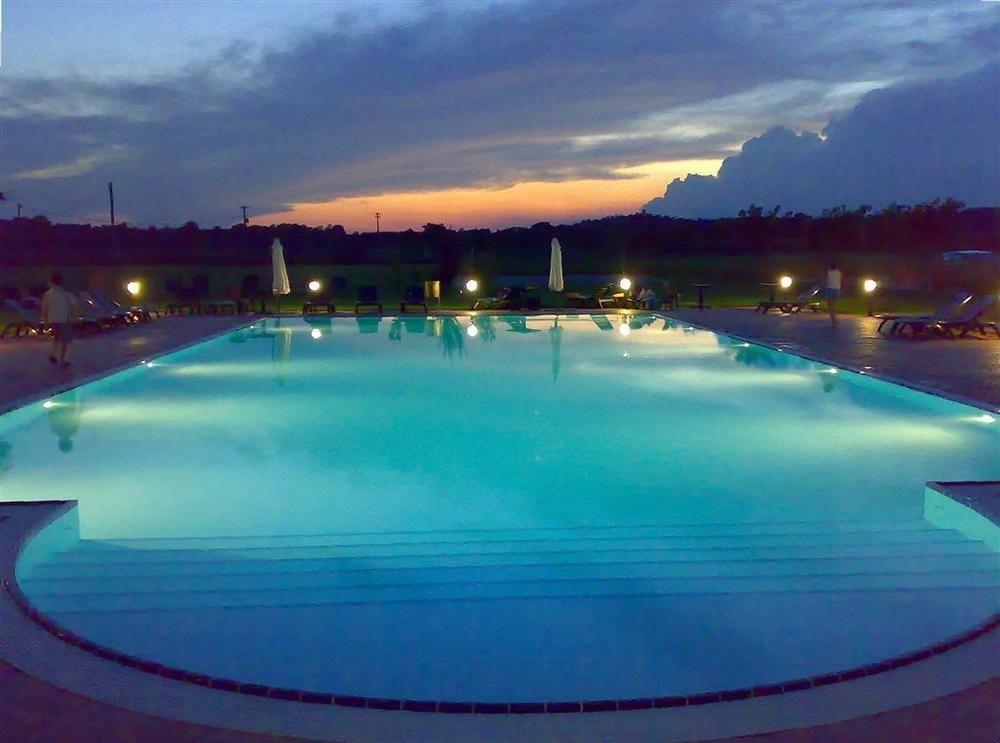 דירות וולטה מנטובנה Agriturismo Cascina Boschi מראה חיצוני תמונה